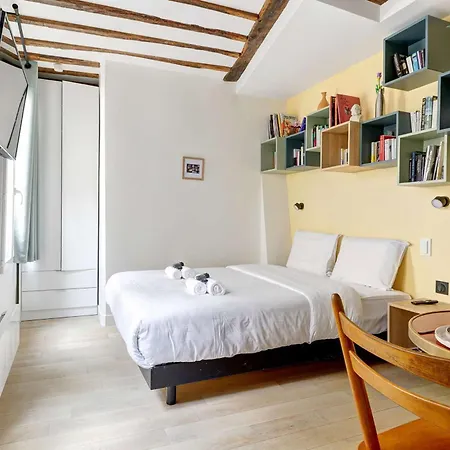 Sejour Parisien Elegant Pour 2 Personnes * Paris